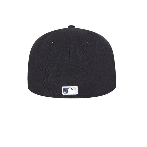 New Era New York Yankees On Field Game Navy 59FIFTY Fitted Cap Size 7 3/8 - Picture 10 of 10